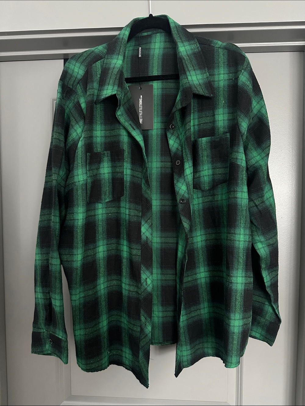 PrettyLittleThing | Green and Black Plaid Oversized Shirt